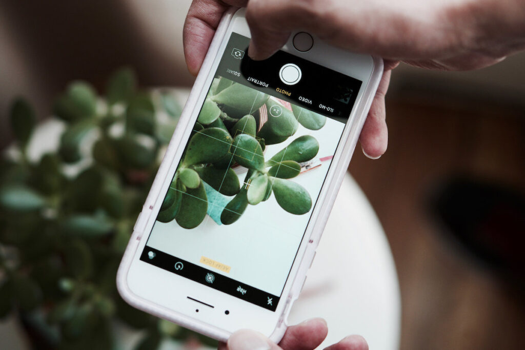 Mastering iPhone Photography: Capture High-Quality Instagram-like images and Videos