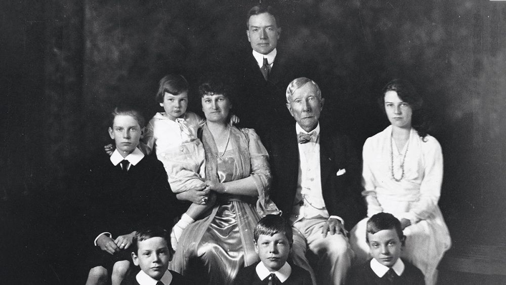 The Rockefeller Family: A Historical and Statistical Overview