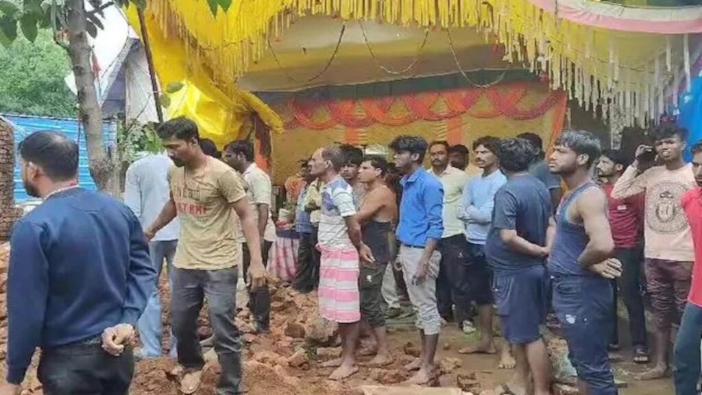 9 Dead in Madhya Pradesh Temple Wall Collapse During Religious Event