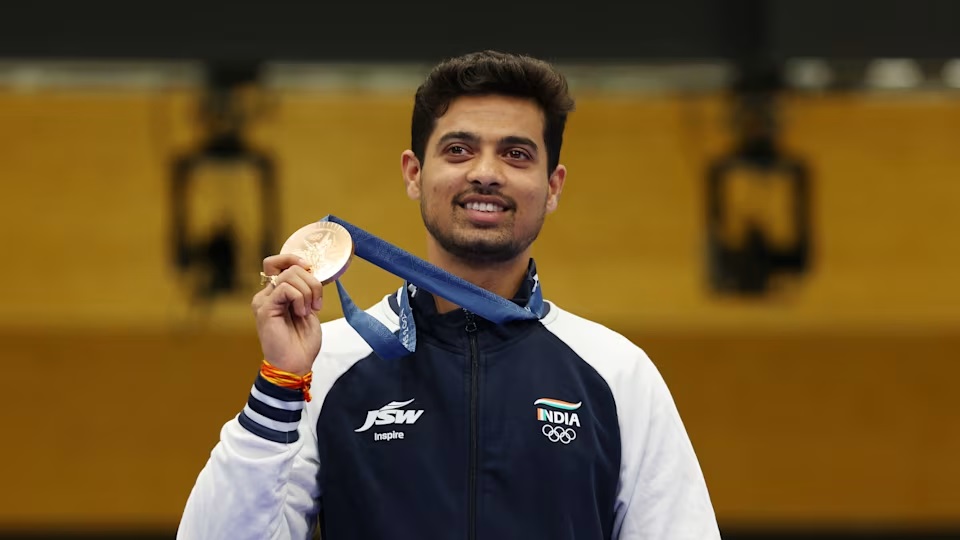 India’s Dream Week at Paris Olympics: Swapnil Kusale Wins Bronze in 50m Rifle 3 Position, Secures 3rd Medal for India