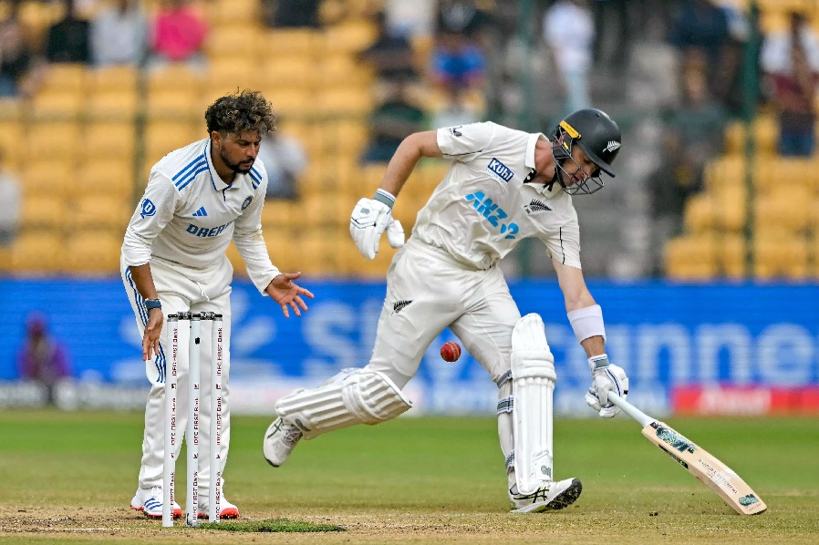 New Zealand Secures Historic 8-Wicket Win Against India in Bengaluru Test

